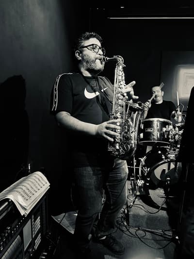 Furya live at Matrix, Rotterdam: Emrah O., saxophone/clarinet; Özgür D., drums/percussion