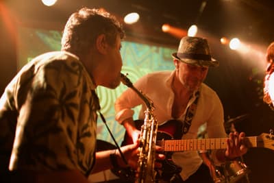 Furya, live Turkish pop band, on stage