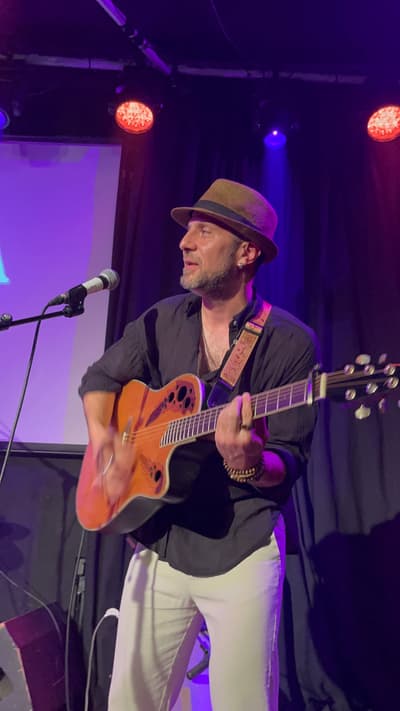 Furya live at Cinetol, Amsterdam: Onur E., guitar (electric/acoustic)